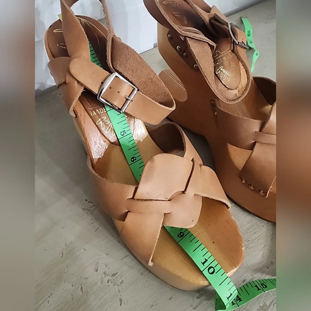 Kimel Sabots Rare Vintage Wooden Sculptural Collectible Platform Heel w/Toe Taps